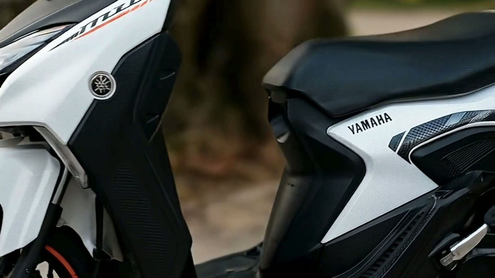 MOTORCYCLE 1